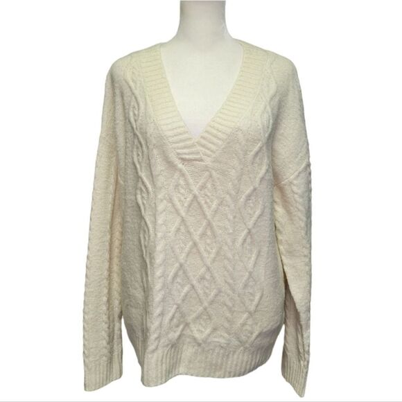 Olive Sky sweater - Picture 1 of 10